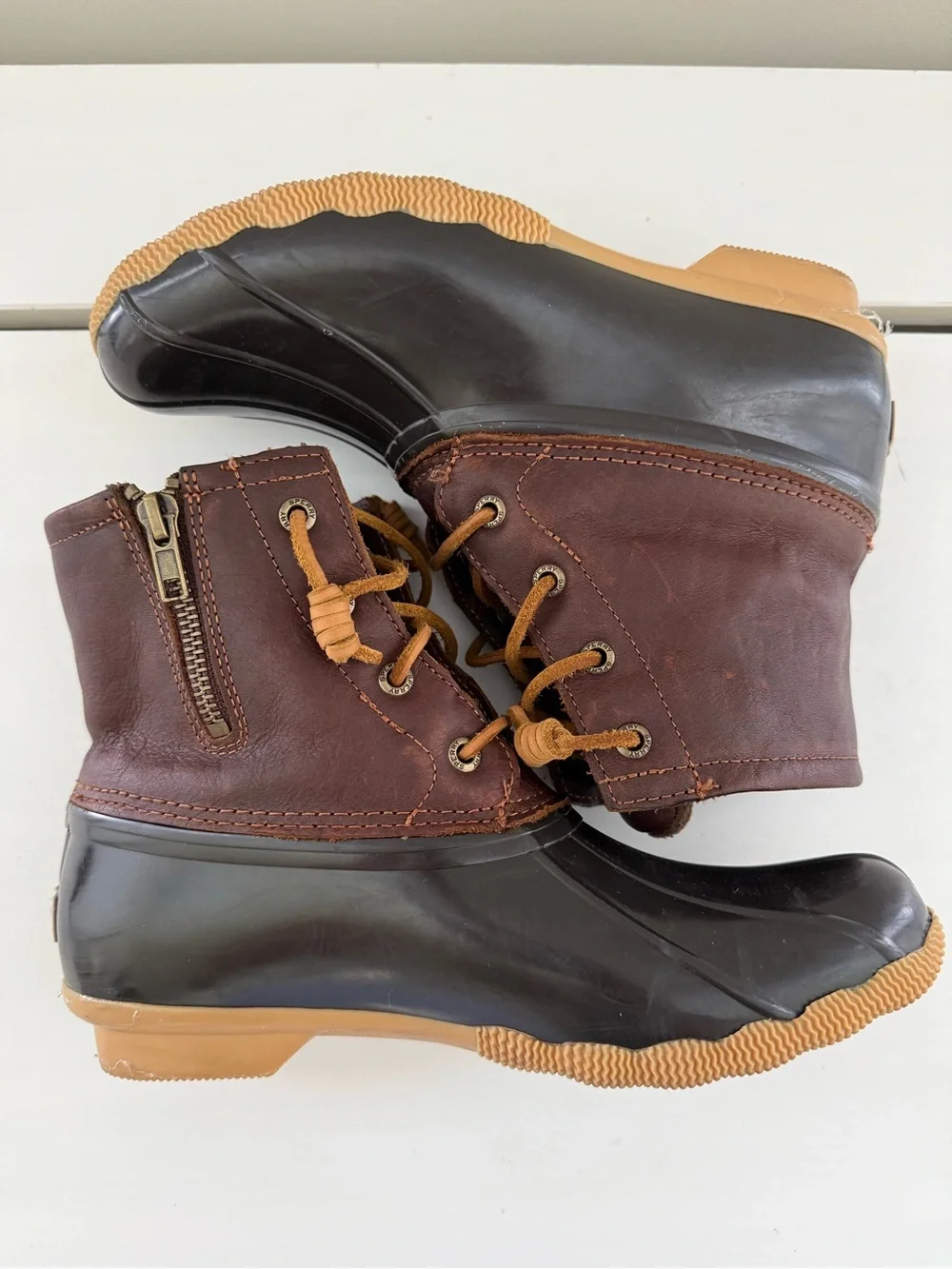 Sperry Saltwater Duck Boots Women’s 7.5 Brown Leather Black Rubber